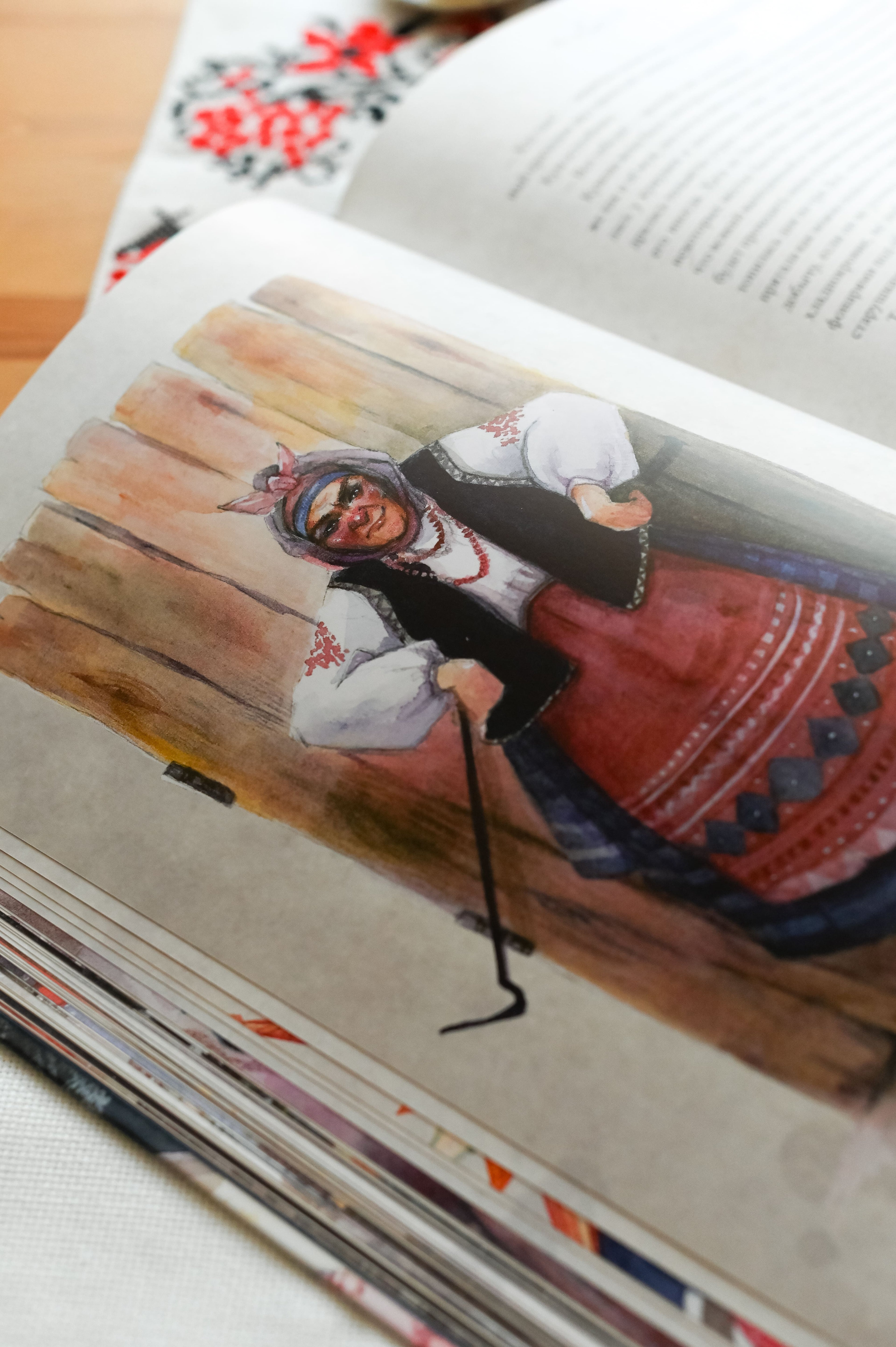 Разворот в книге "Ночь перед Рождеством" Николая Гоголя с иллюстрациями Оксаны Викторовой